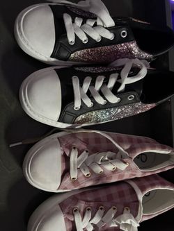 Girls Shoes Size 5 Never Worn