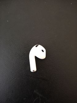 Airpods 4 only left