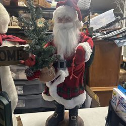 Animated Santa W/music 