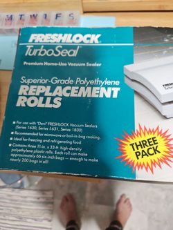 Replacement  3-pack rolls Vacuum  Deni