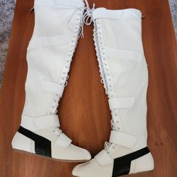 Cape Robbin Helena Women's White Boots