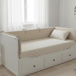 IKEA HEMNES Daybed Frame White Twin with 3 Drawers