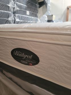 Queen mattress