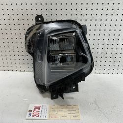 2022 HYUNDAI TUCSON RIGHT SIDE LOWER HEADLIGHT LAMP OEM 