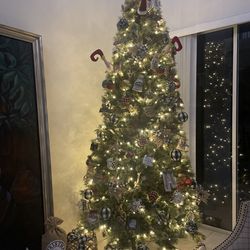 10 Foot  Pre Lit Christmas Tree