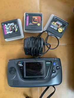 SEGA Game Gear For Parts And 3 Games