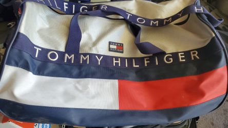 Tommy Hilfiger duffel bag vintage