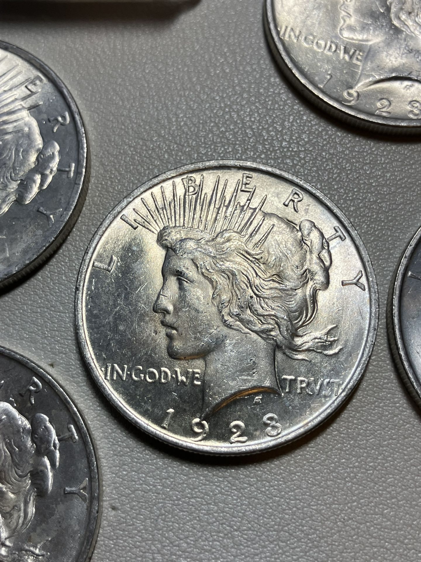 1923 Peace Silver Dollars Uncirculated Gems !