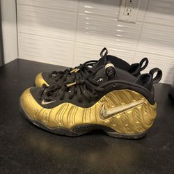 Nike Air Foamposite Pro Metallic Gold