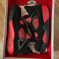 Jordan 4 Red Thunder 