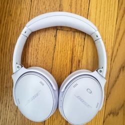 BOSE QUIETCOMFORT NOICE CANCELLING HEADPHONES 