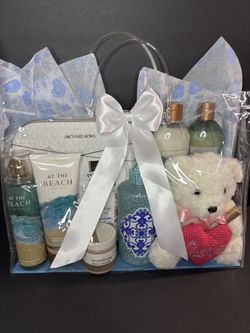 Michael kors Bag X at The Beach Scents 🏖️