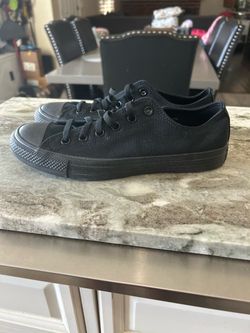 8M/10W Black Converse