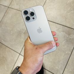 iPhone 16 Pro Max 512GB Unlocked (NEW)