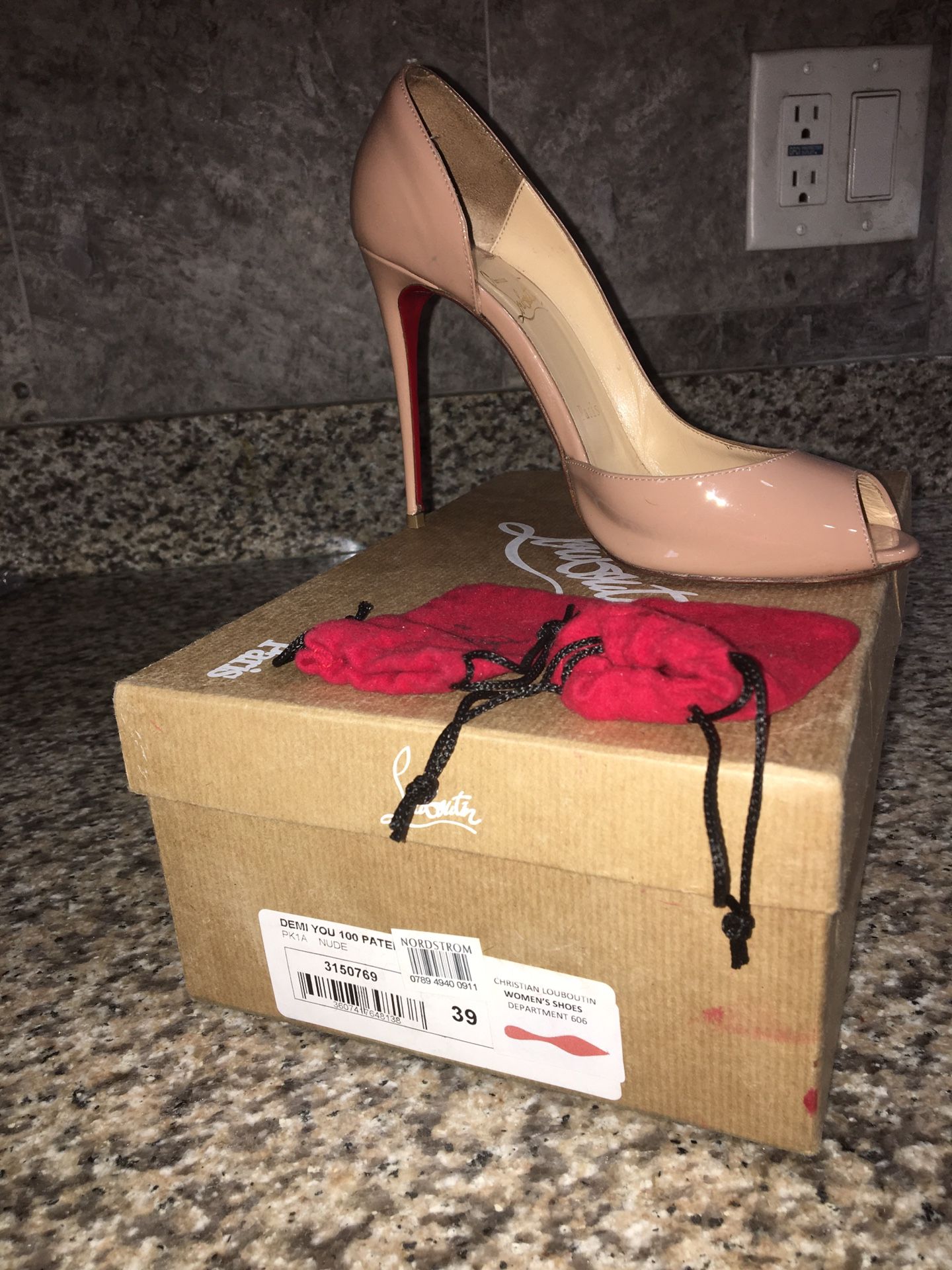 Authentic Christian Louboutin Demi You 100 Patent Leather Heels