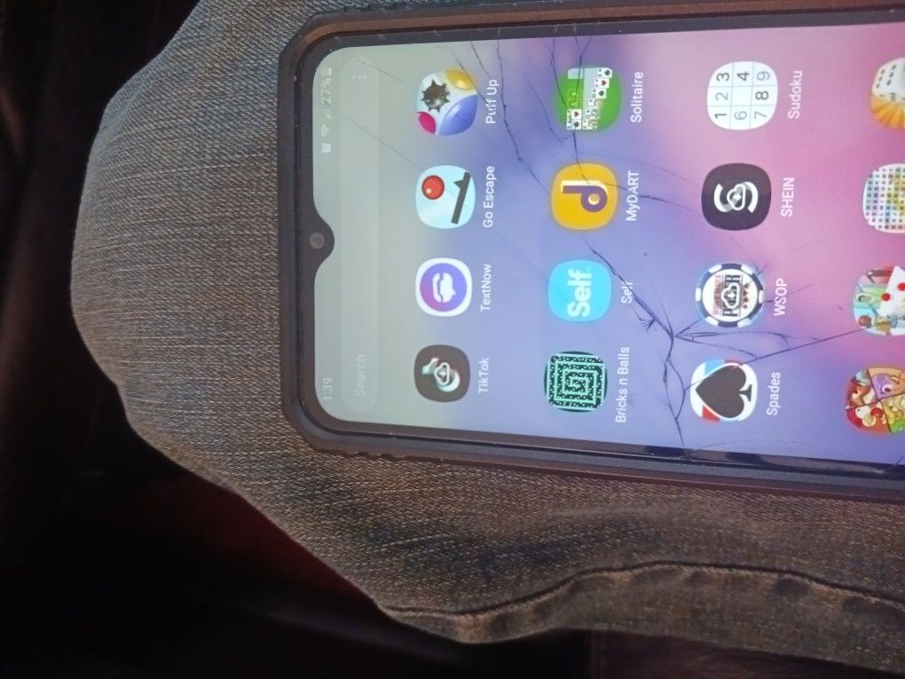 Android With Tick Tock App