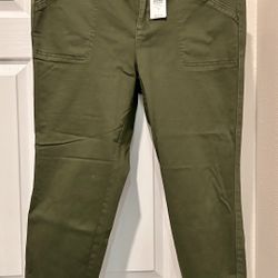 Torrid Olive Twill Aviator Stretch Crop Pants