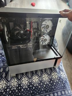 Cyberpowerpc 4060 RTX PCs 4 sale