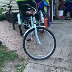 Tricycle