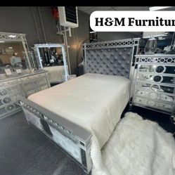 Bedroom Sets All On Sale 👈