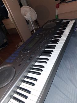 Casio wk 1800 key board