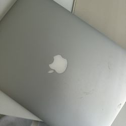 Apple MacBook Air 13” 2018