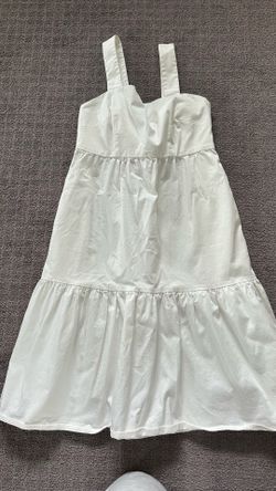 Women’s White Tiered Midi Dress – Size (S) – Like New