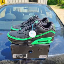 160  Local Pickup 2019 Nike Air Max 90 Undefeated Black Green Spark Size 10.5 Original All eBay Authenticated Worn Once For 4 Hours Price Is Firm