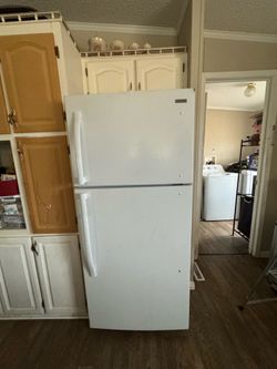 Vissani Refrigerator