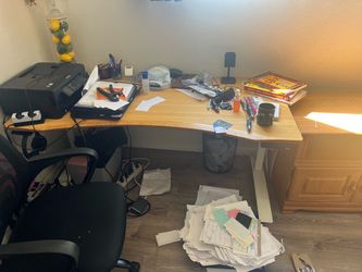 Free large ikea adjustable sit stand desk