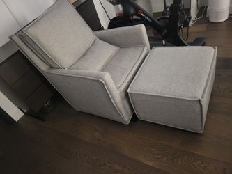 Crate And Barrel Nursing Glider