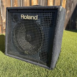 Roland KC-350