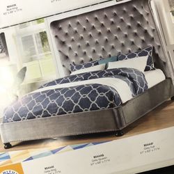 Queen Upholstered Headboard/ Footboard (Gray Velvet)