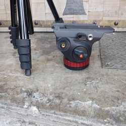 Manfrotto 502AH Pro Video Head with Flat Base