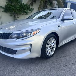 Kia Optima 2017