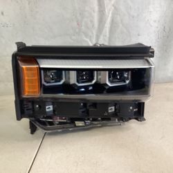 2024-2025 TOYOTA LAND CRUISER HEADLIGHT LED RIGHT RH W/MODULES USED OEM