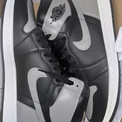 Air Jordan 1 Shadow