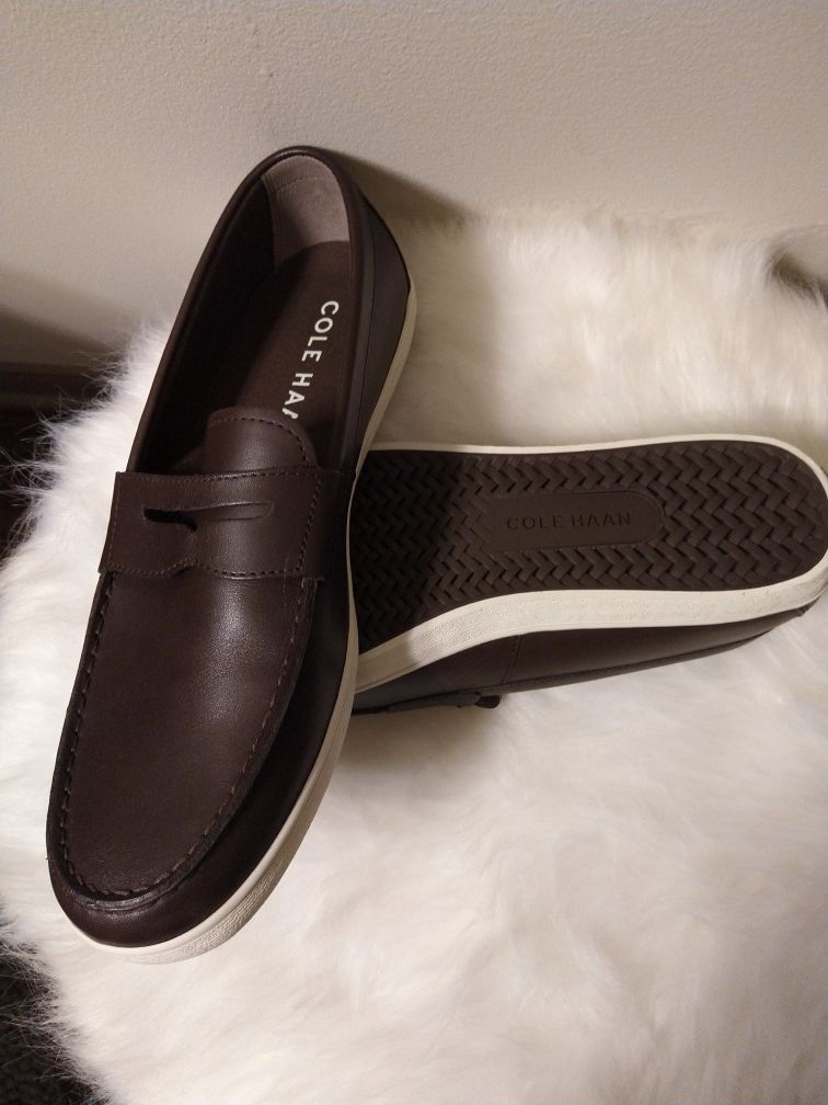 Cole haan discount hyannis penny loafer