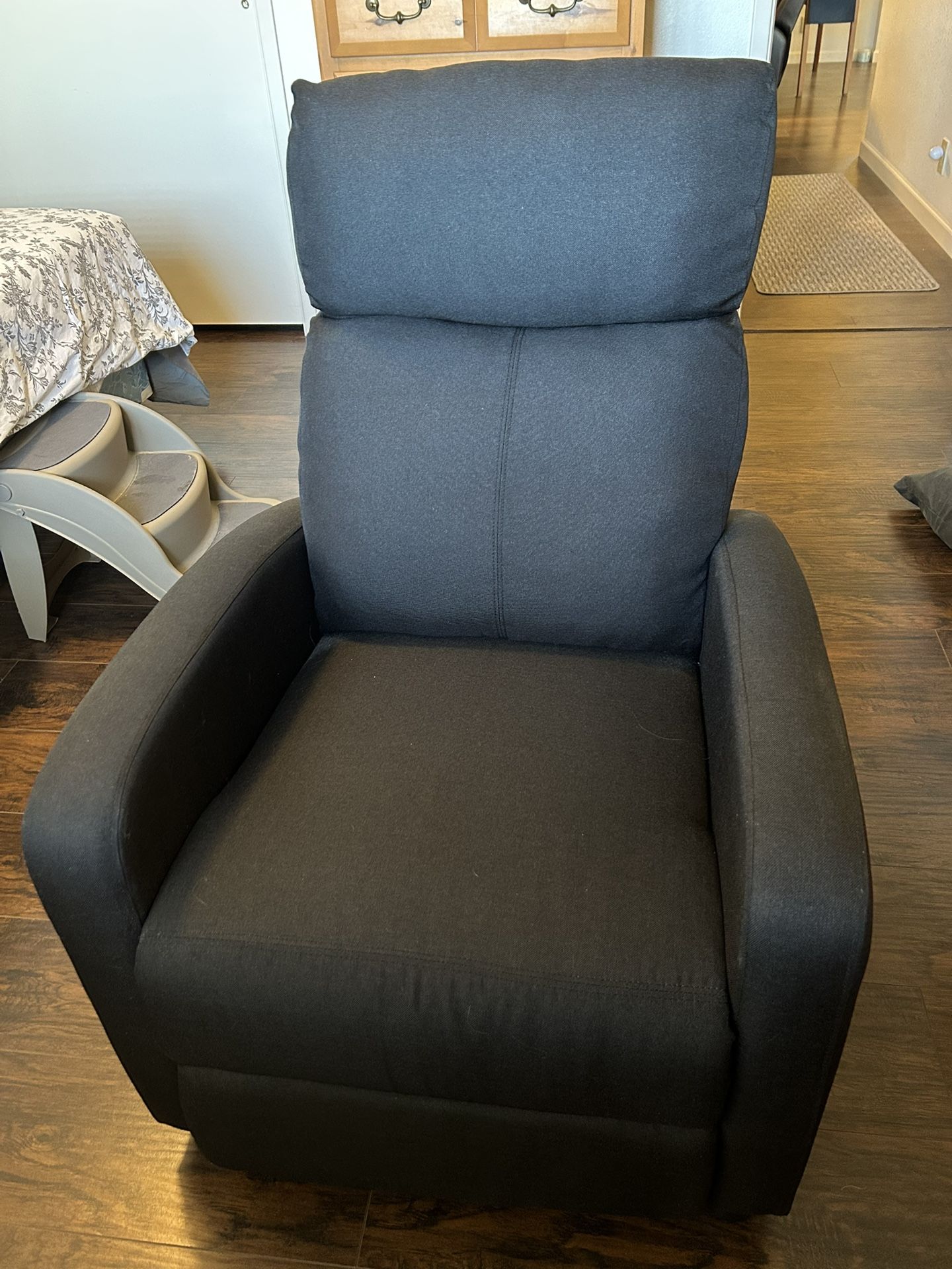 Charcoal / Black Fabric Recliner Excellent Condition