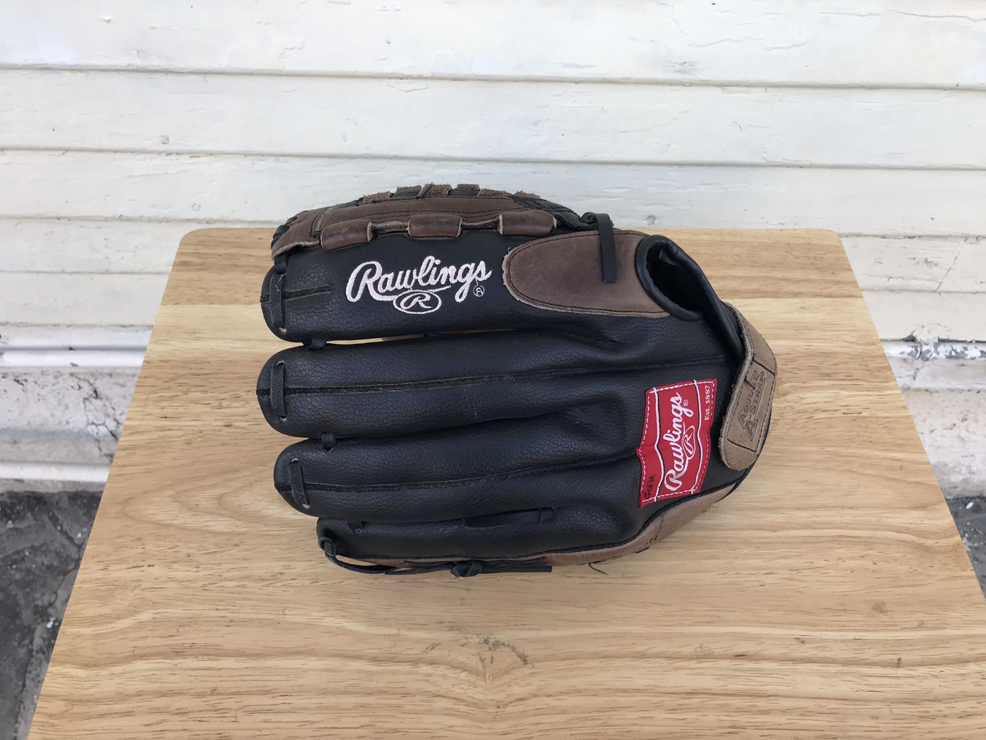 Rawlings FP1200 Fast Pitch Softball Leather Glove 12"