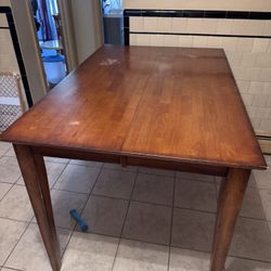 Pub Dining Table w 5 Pub Height Chairs 