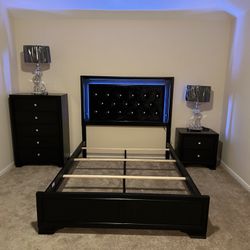 BRAND NEW! Micah 5-PC Queen Bedroom Set W/ LED lights 