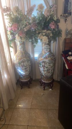 Pair Of Chinese Famille Rose Vase Chinese Decorated Floral 36” Tall