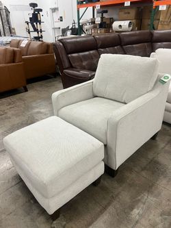 Drew 33'' Wide Armchair