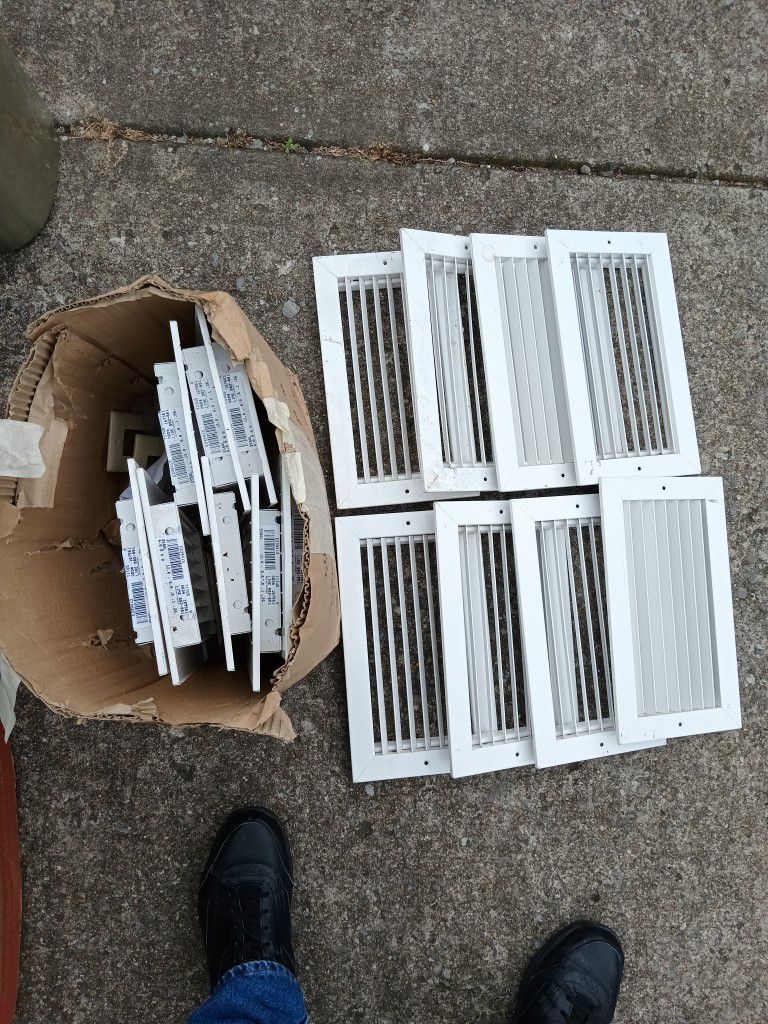 16 Vents For Foundation For A Home Or Shop Brand New