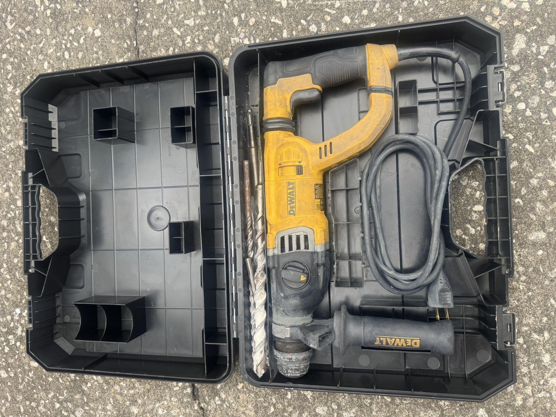 DeWalt hammer drill