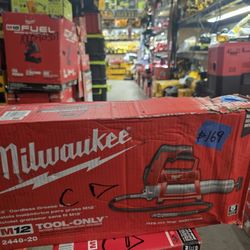 MILWUAKEE M12 CORDLES GRASSE GUN TOOL ONLY NEW 