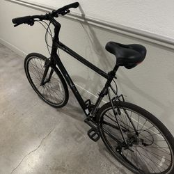 Cannondale Hybrid Bike Size Xl