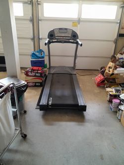 True Treadmill Good Shape