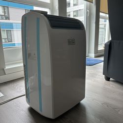 BLACK+DECKER Smart Portable Air Conditioner, 14,000 BTU for Rooms up to 700 Sq. Ft., Smart Portable AC with Follow Me Remote and Window Kit, BPACT14WT